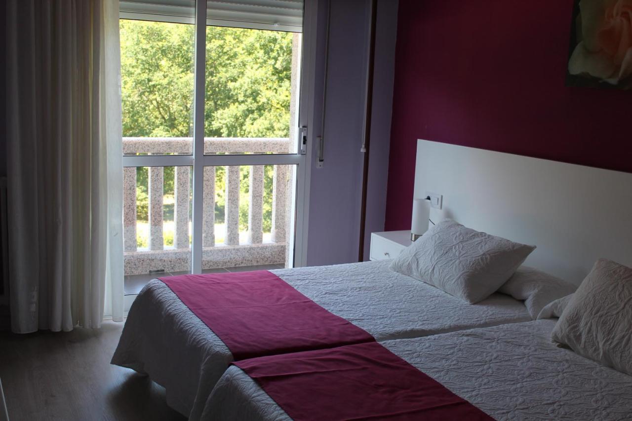 סנשנשו Hotel Fernandez מראה חיצוני תמונה